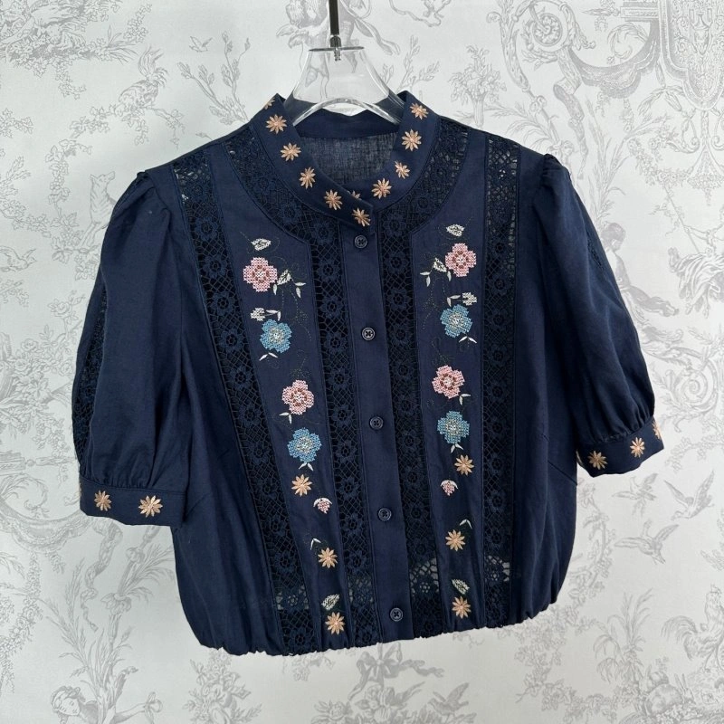 Reliable Valentino T-Shirts 174237