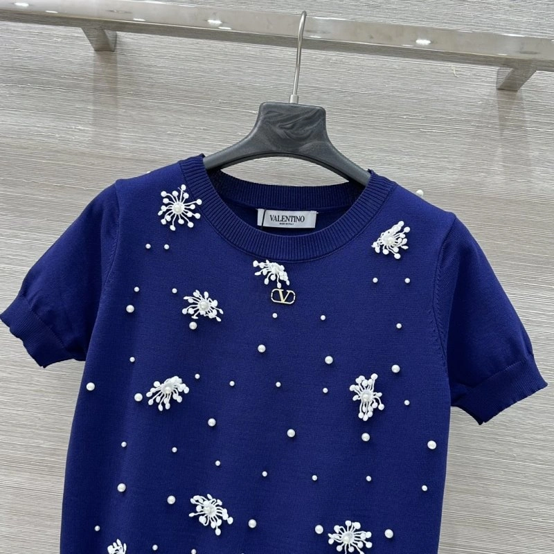 Elegant Valentino T-Shirts 174556
