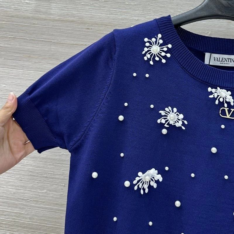 Elegant Valentino T-Shirts 174556