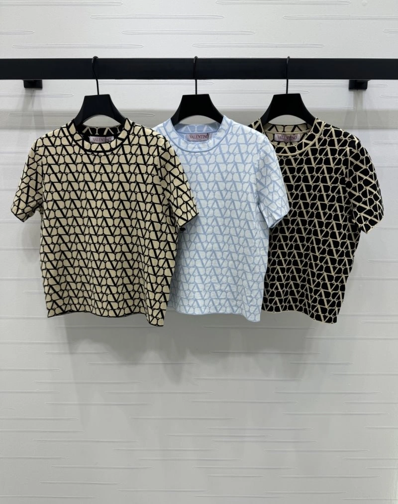 Upgraded Valentino T-Shirts 174537