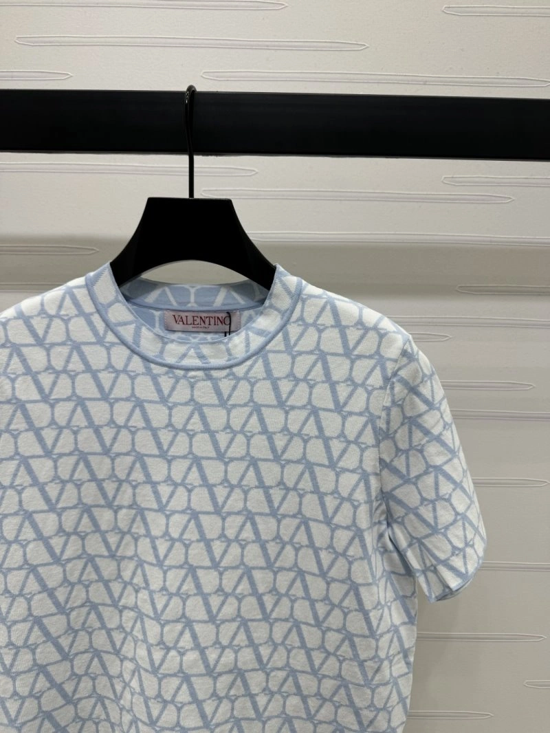 Bright Valentino T-Shirts 174538