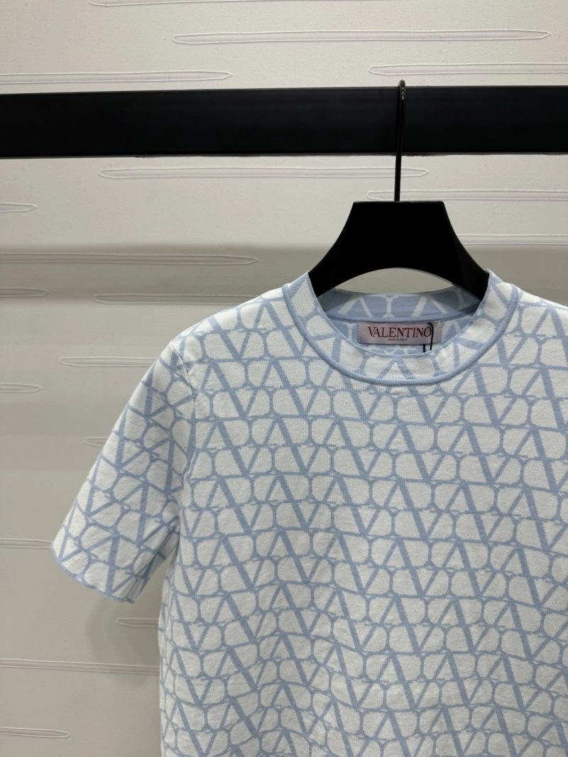 Bright Valentino T-Shirts 174538