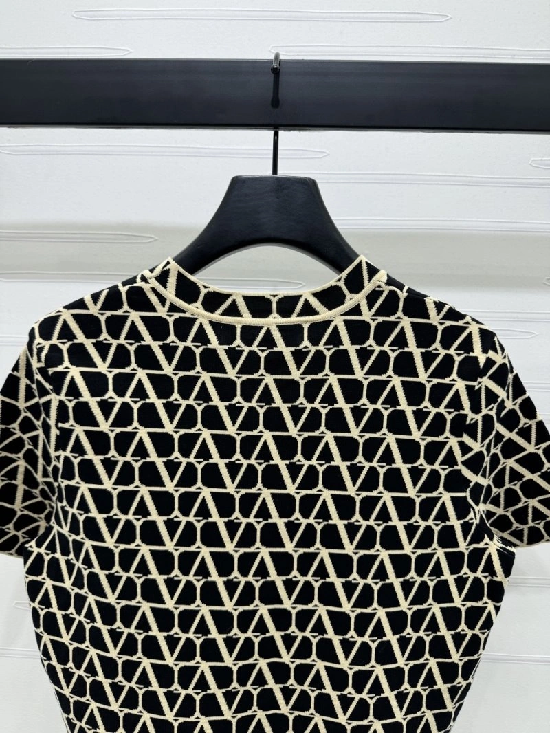 Affordable Valentino T-Shirts 174612