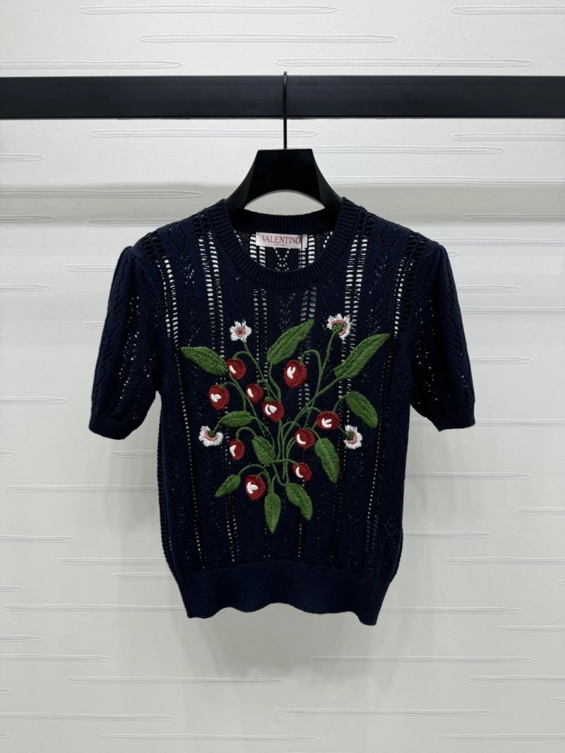 Valentino T-Shirts Resilient 174554