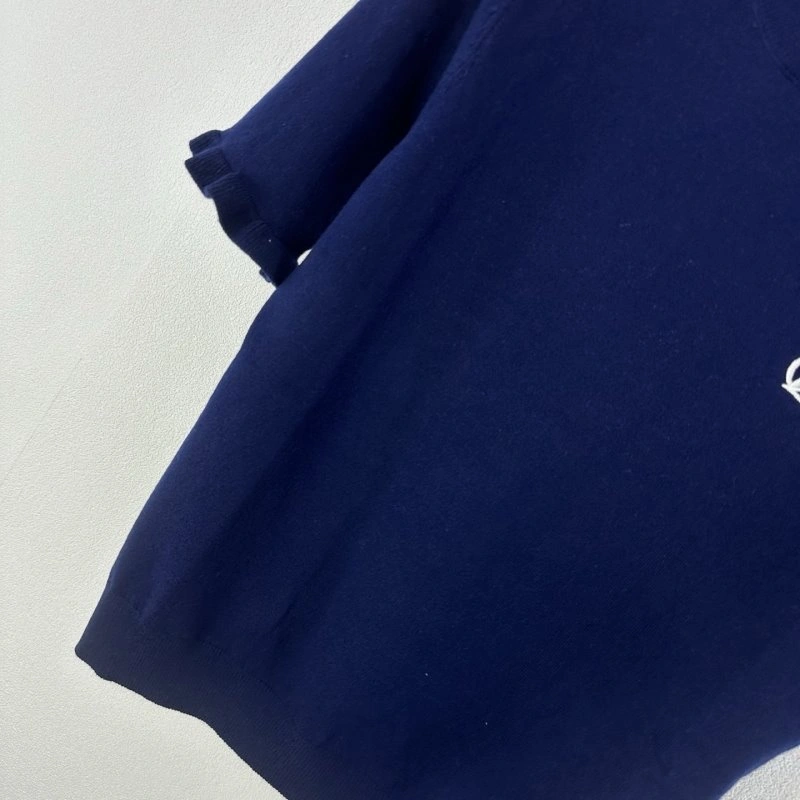 Resilient Valentino T-Shirts 174134