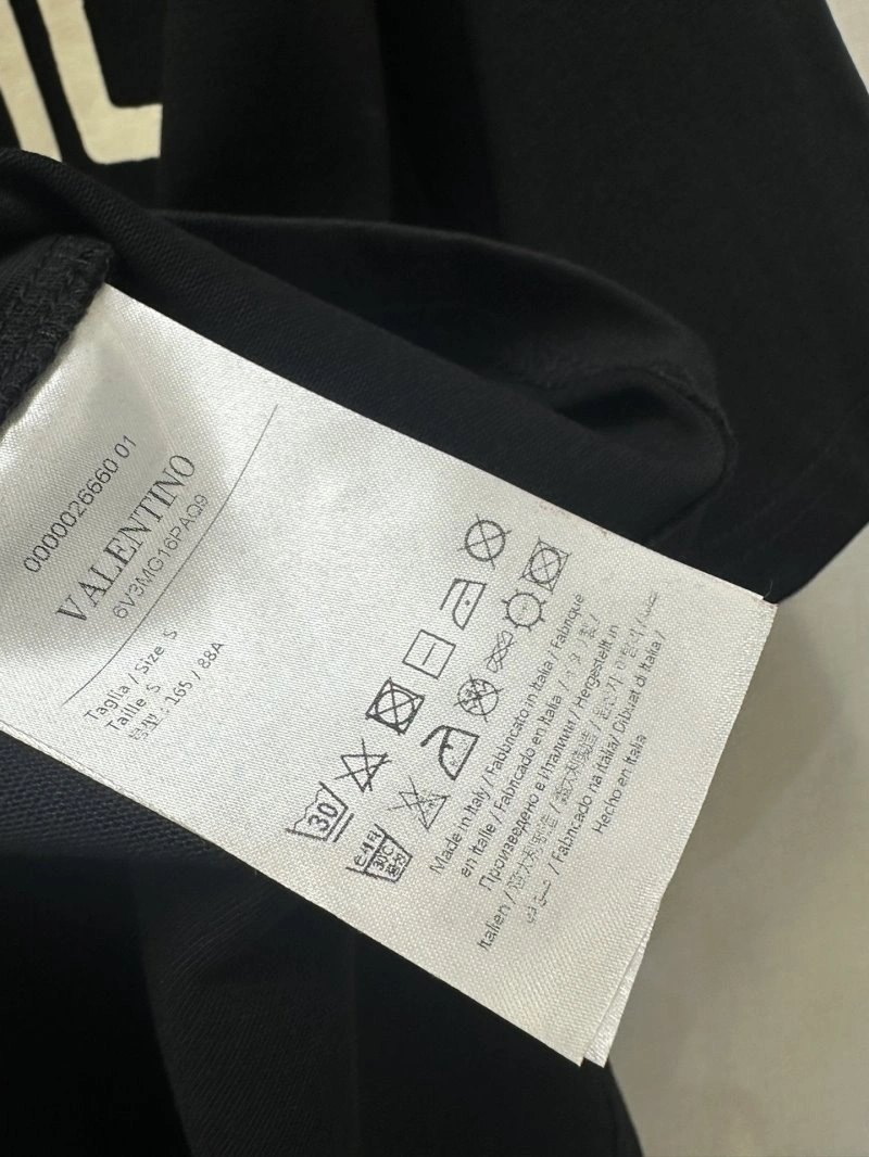 Valentino T-Shirts Neat 174172