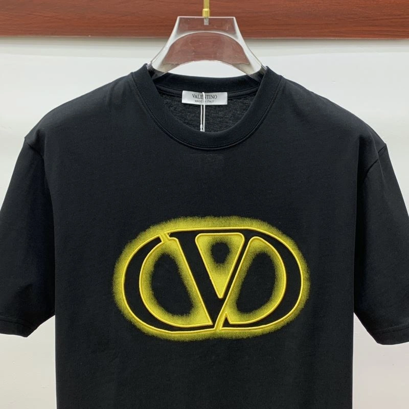 Valentino T-Shirts Sustainable 174827
