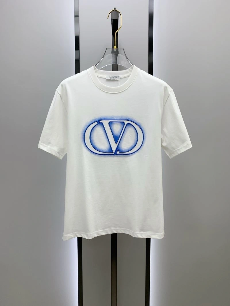 Effortless Valentino T-Shirts 174824