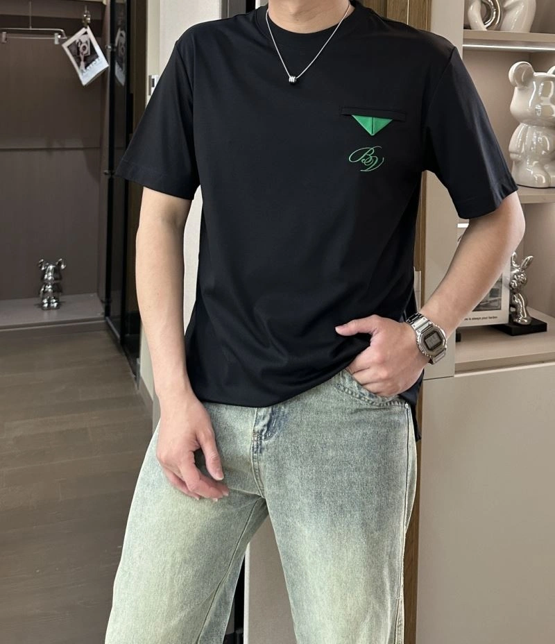 UrbanStyle Valentino T-Shirts 174823