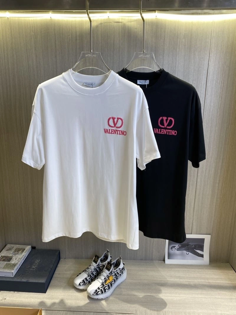Affordable Valentino T-Shirts 174816