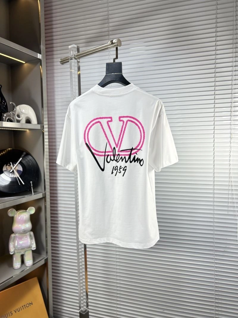 Sleek Valentino T-Shirts 174804