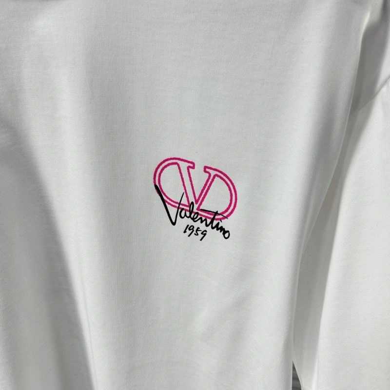 Sleek Valentino T-Shirts 174804