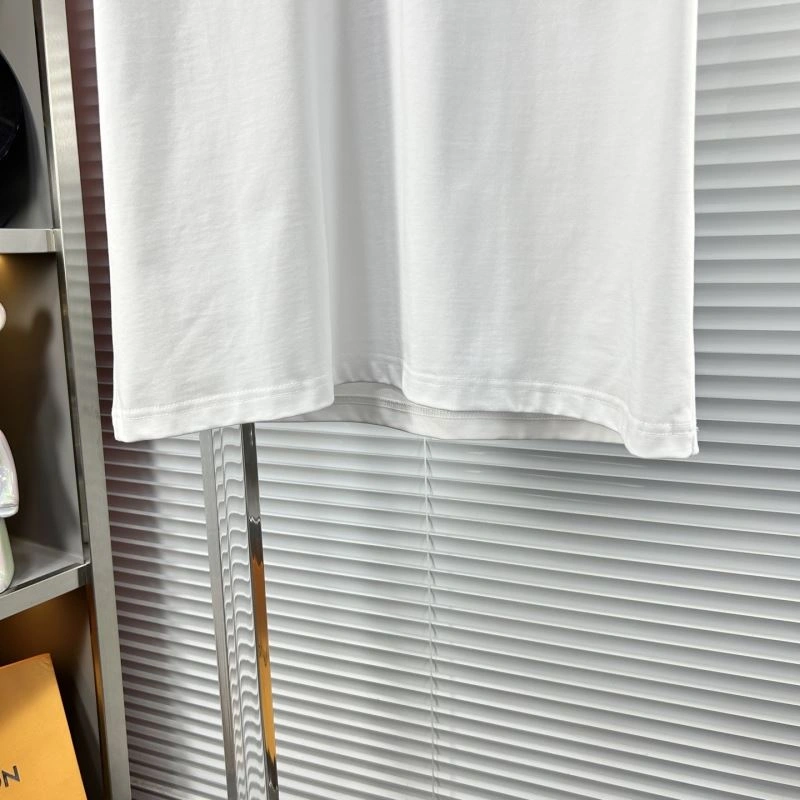 Sleek Valentino T-Shirts 174804