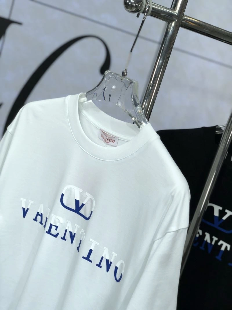 FashionForward Valentino T-Shirts 174803