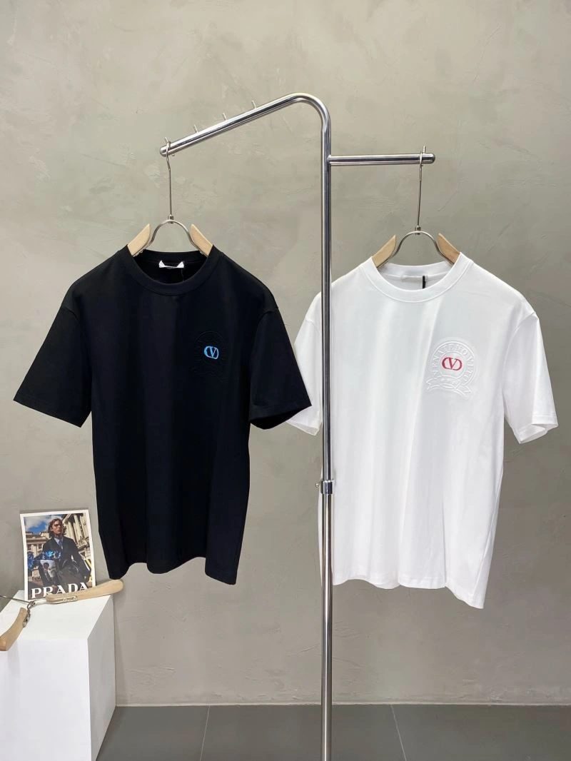 Timeless Valentino T-Shirts 174830
