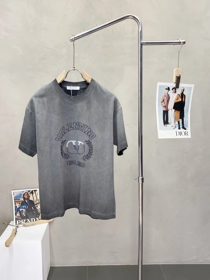 Valentino T-Shirts Lightweight 174784