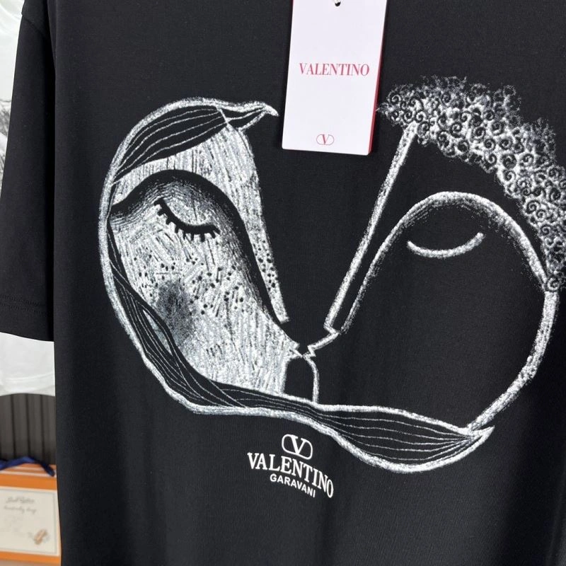 Compact Valentino T-Shirts 174750