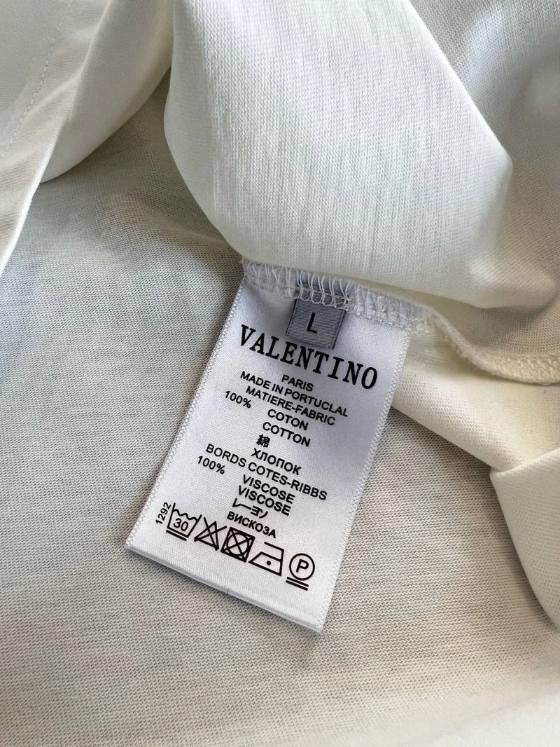 Vibrant Valentino T-Shirts 174719