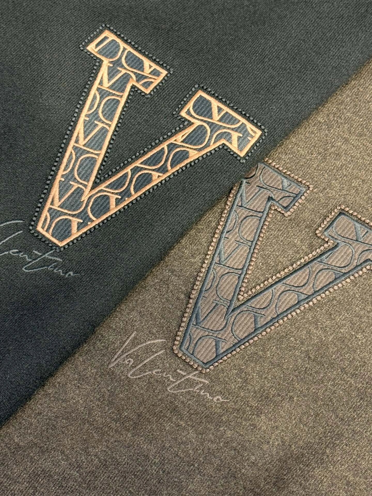 StreetReady Valentino T-Shirts 174975