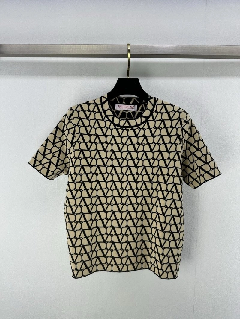 Premium Valentino T-Shirts 174446