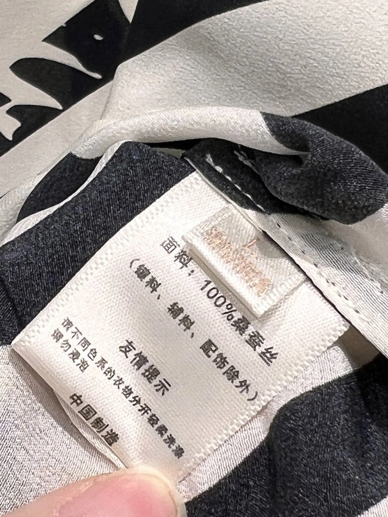 Unique Valentino T-Shirts 174440