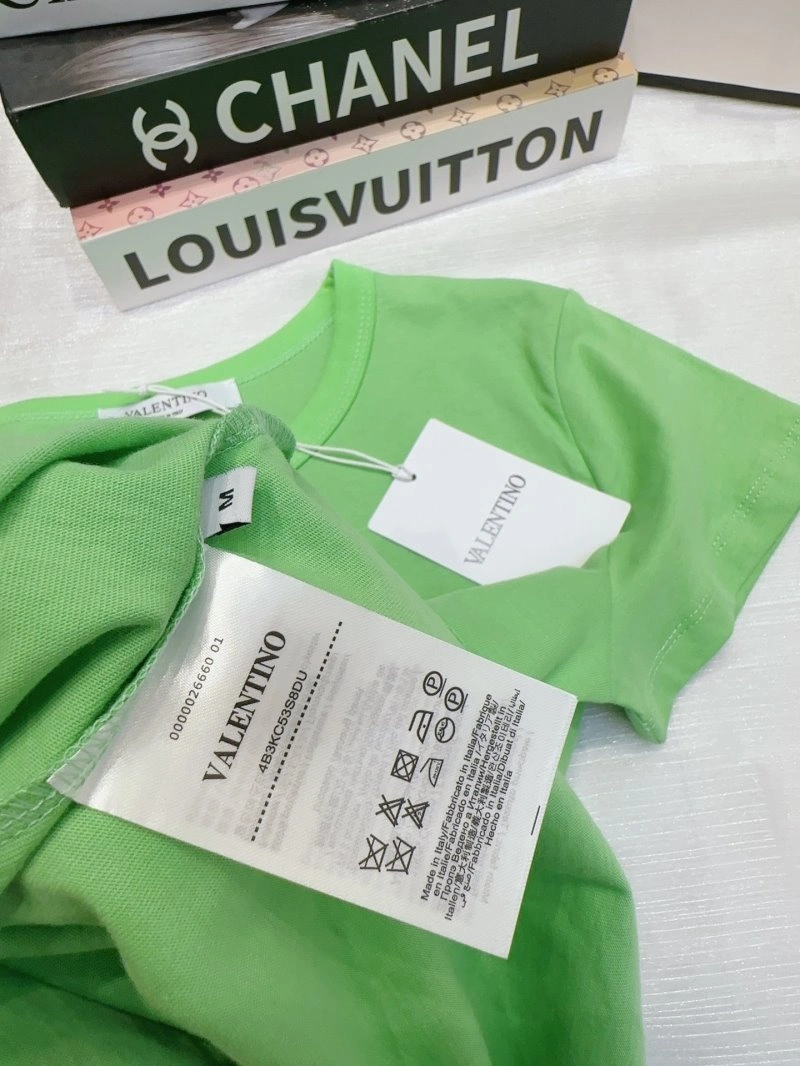 Valentino T-Shirts Elegant 174433