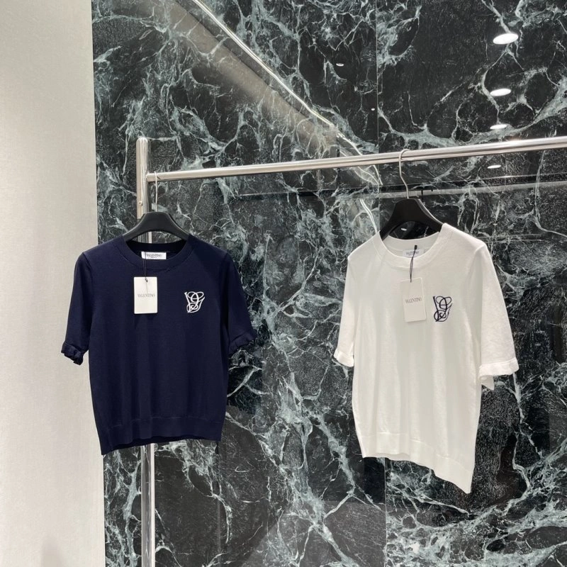 Valentino T-Shirts Snug 174430