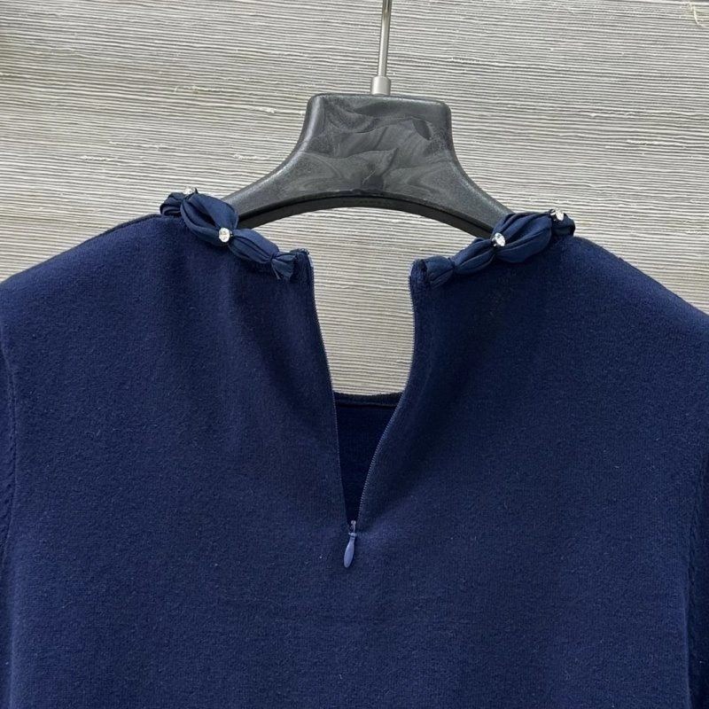 Attractive Valentino T-Shirts 174429