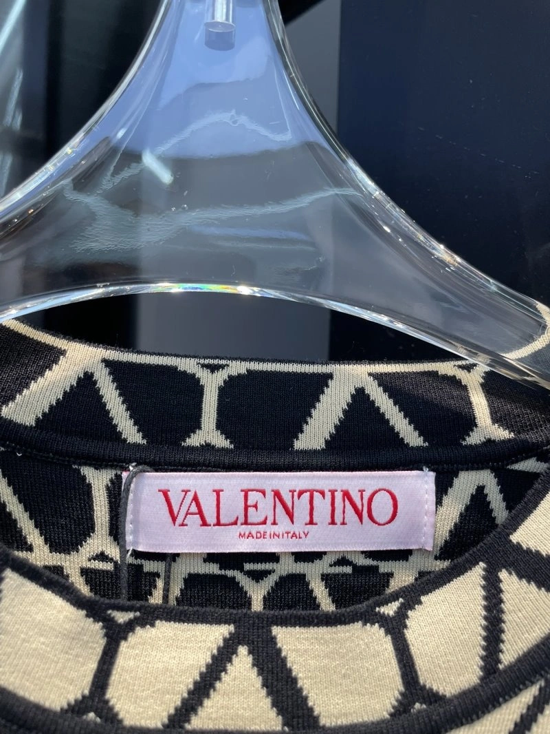 Valentino T-Shirts Snug 174427