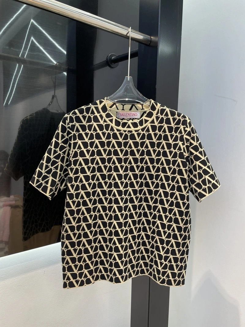 Valentino T-Shirts FlexibleFit 174426