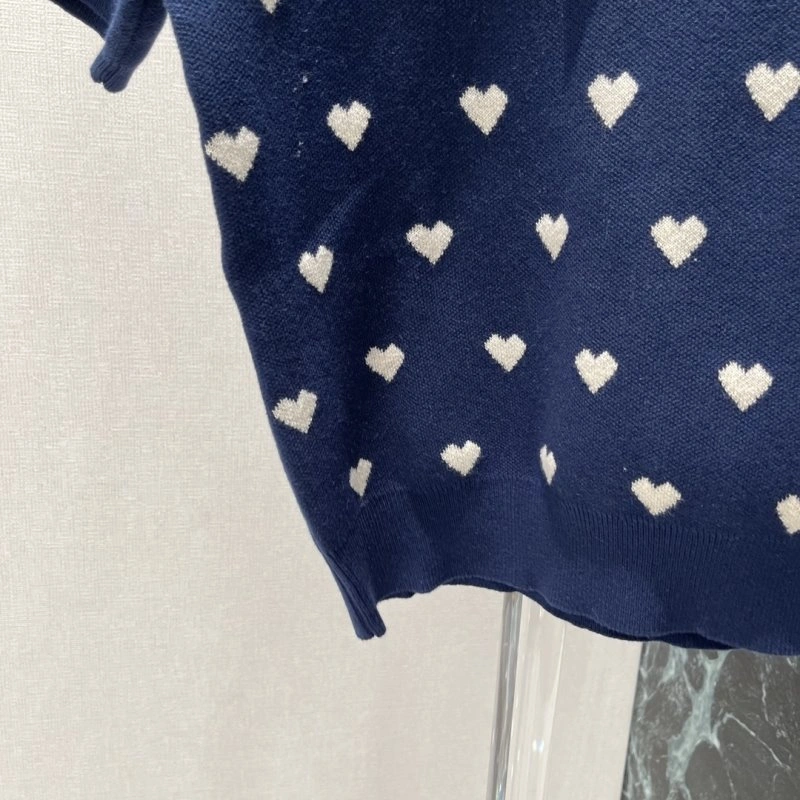Neat Valentino T-Shirts 174389