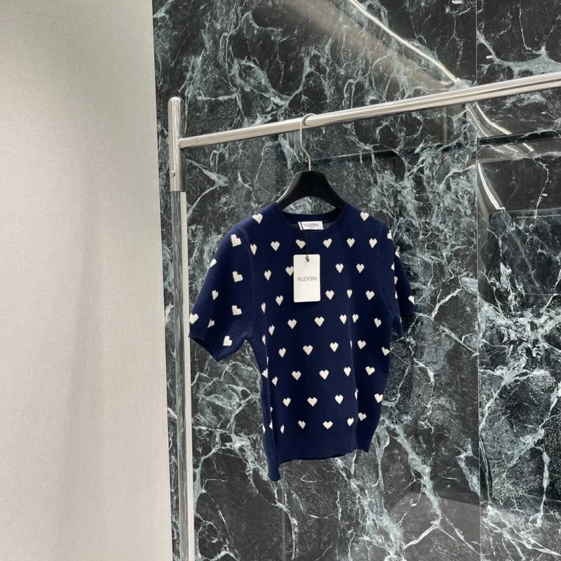 Neat Valentino T-Shirts 174389