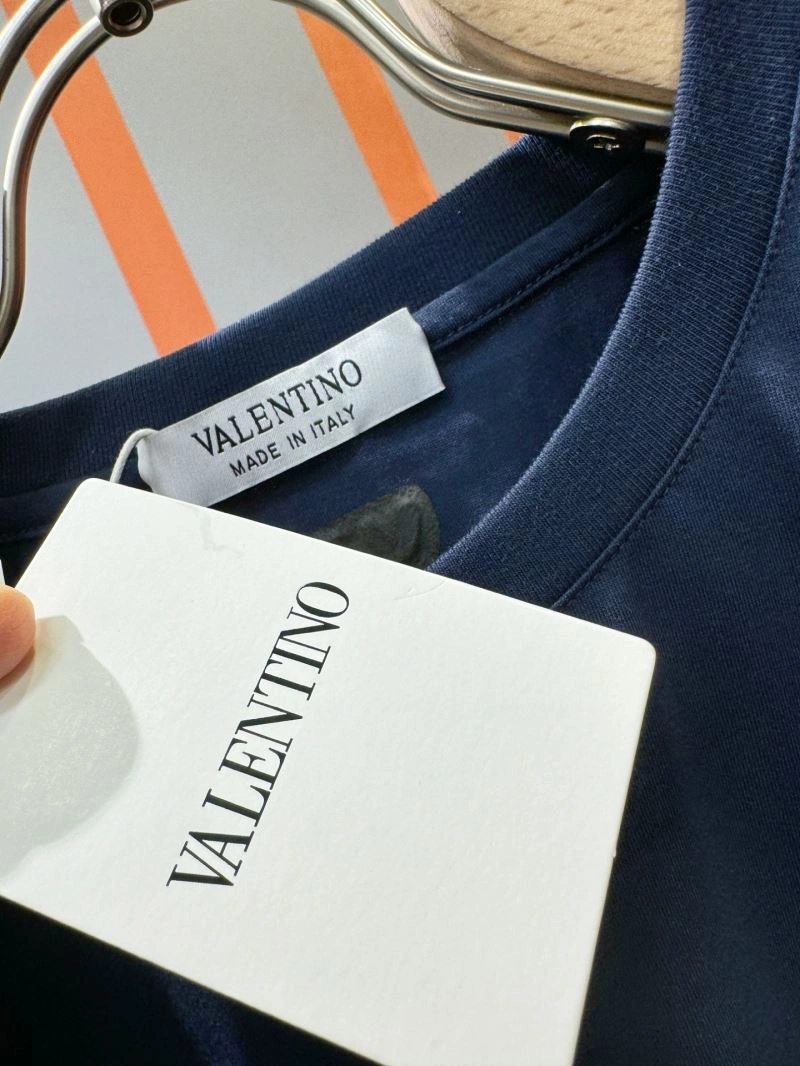 Popular Valentino T-Shirts 174707