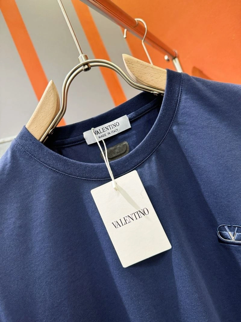 Popular Valentino T-Shirts 174707