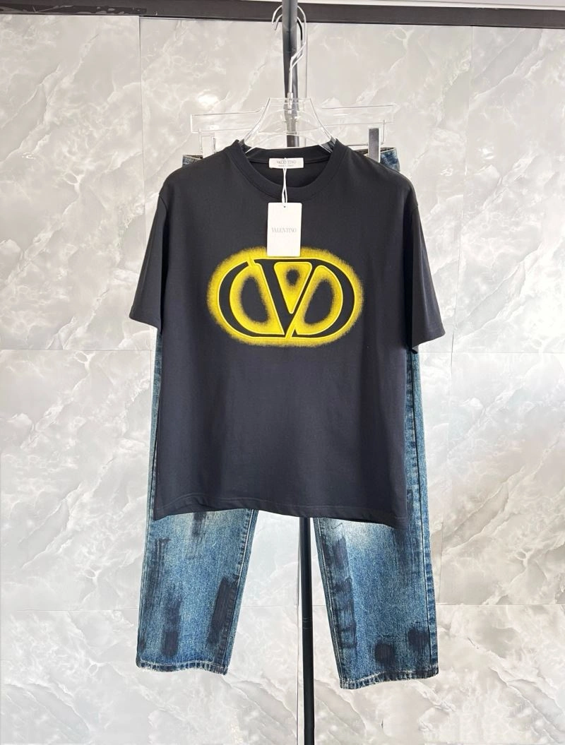 Packable Valentino T-Shirts 174704