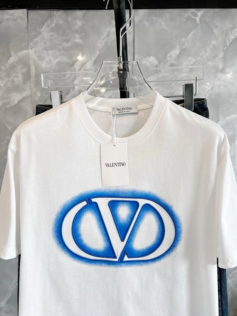 Packable Valentino T-Shirts 174704