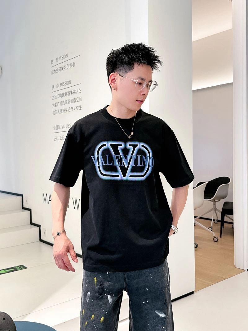 Valentino T-Shirts Bright 174702