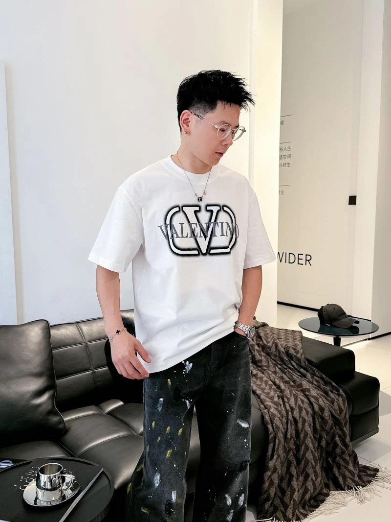 GoAnywhere Valentino T-Shirts 174700