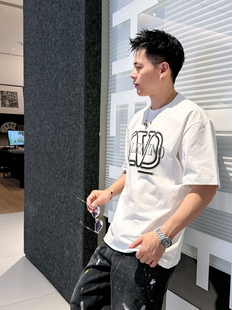 GoAnywhere Valentino T-Shirts 174700