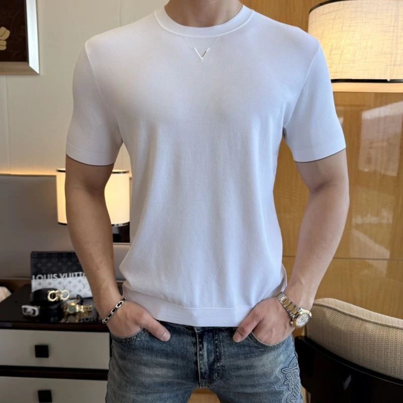 Snug Valentino T-Shirts 174763