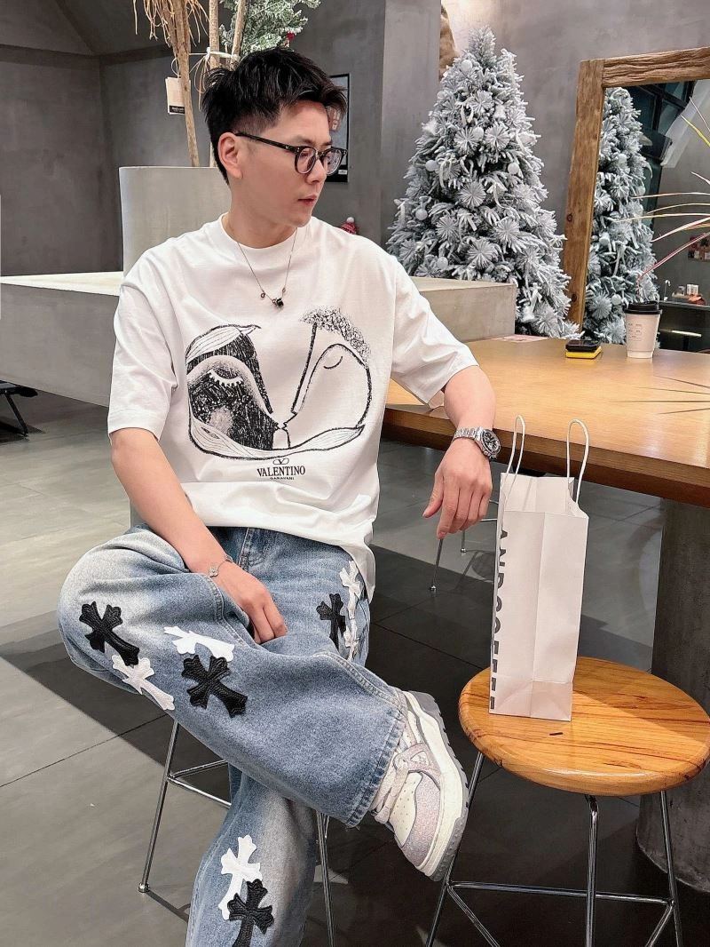 Valentino T-Shirts Bold 174771