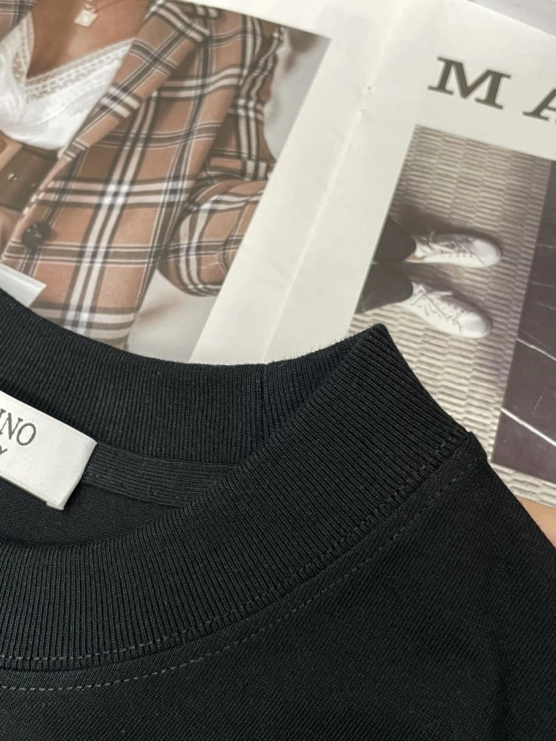 Valentino T-Shirts Stylish 174664