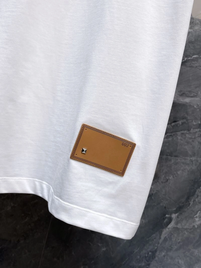 Valentino T-Shirts Versatile 174647
