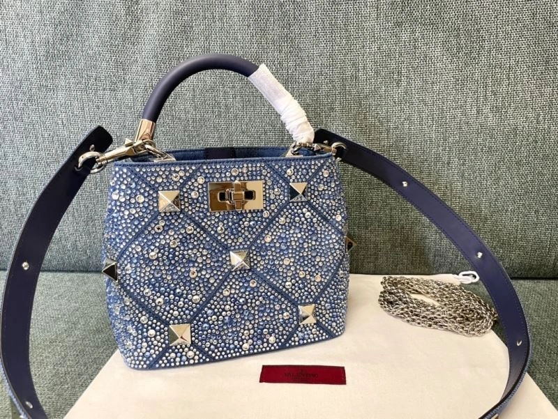 Valentino Top Handle Bags OnTrend 59592