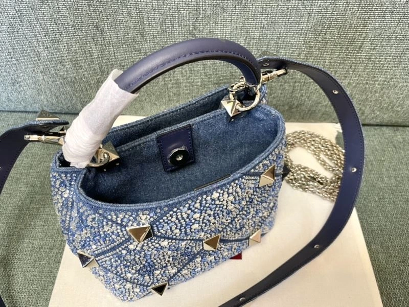 Valentino Top Handle Bags OnTrend 59592