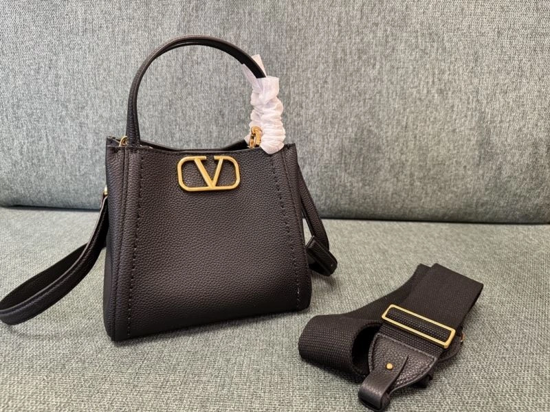 Unisex Valentino Top Handle Bags 59530