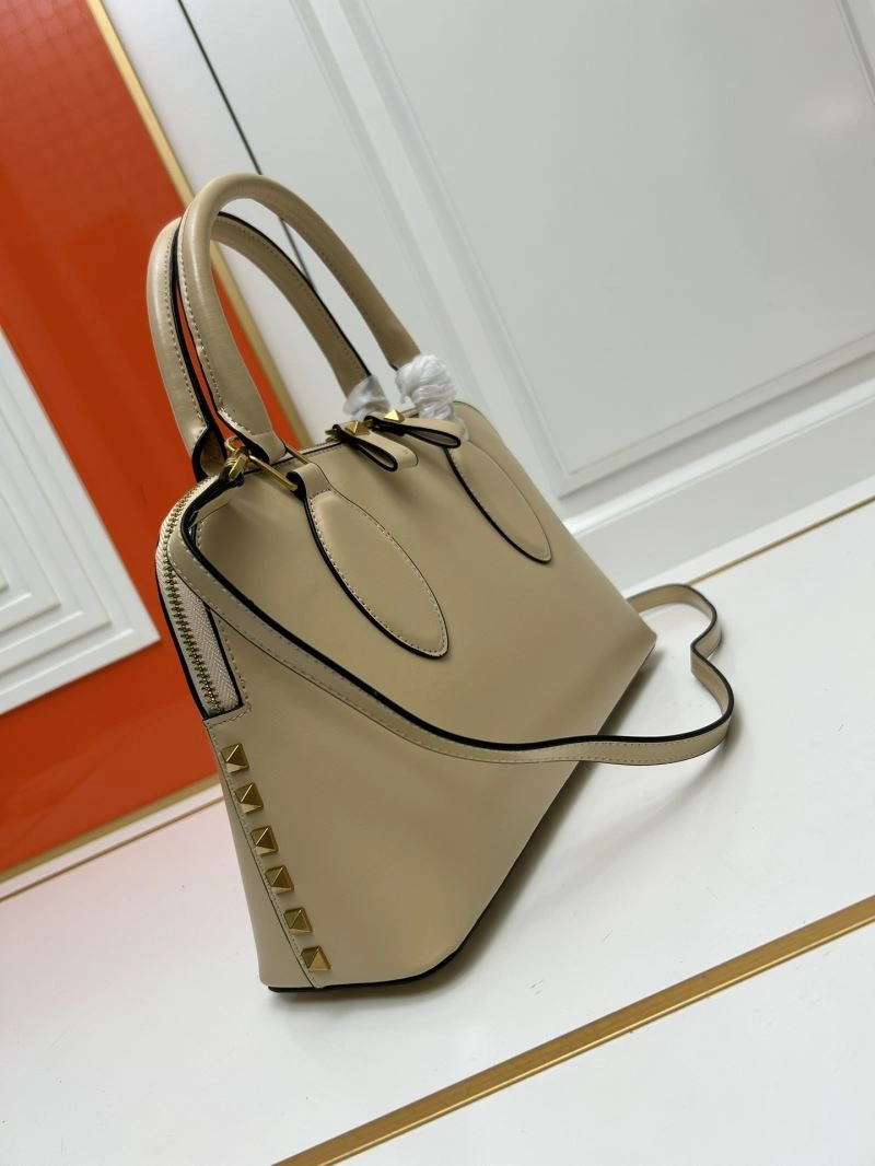Sporty Valentino Top Handle Bags 81908
