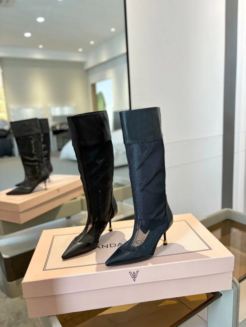 UrbanChic Vanda Novak Boots 8685