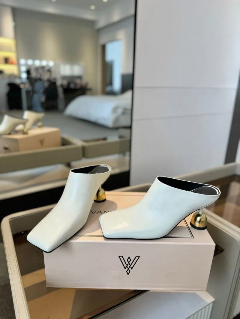 Vanda Novak Sandals Unique 5853