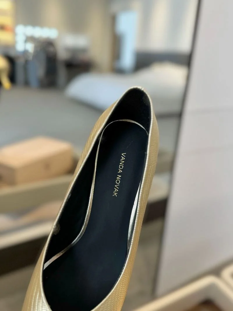 Vanda Novak Shoes Contemporary 5729